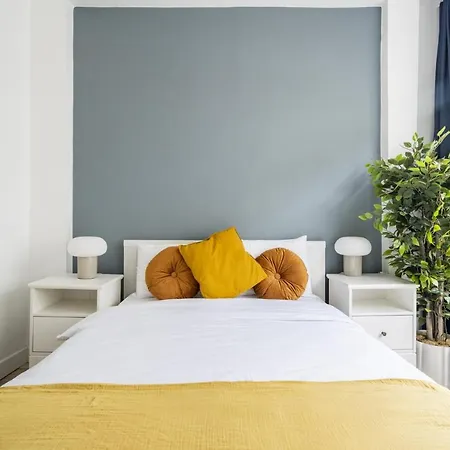 And Modern Flat 5 Min To Taksim Square Apartment *
